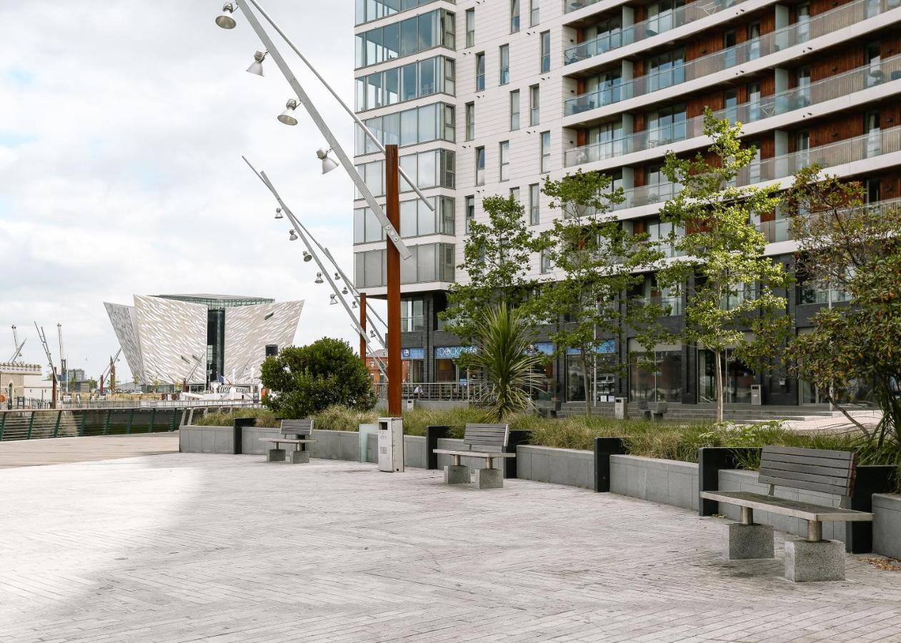 Luxury Apartment Marina Views At Titanic Quarter เบลฟาสต์ ภายนอก รูปภาพ